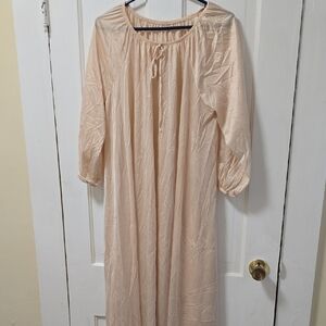 Peach Long Sleeve Nightgown 008